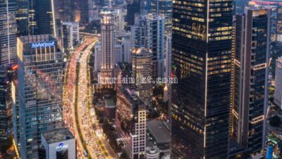 Gedung Pencakar Langit Modern di Jakarta